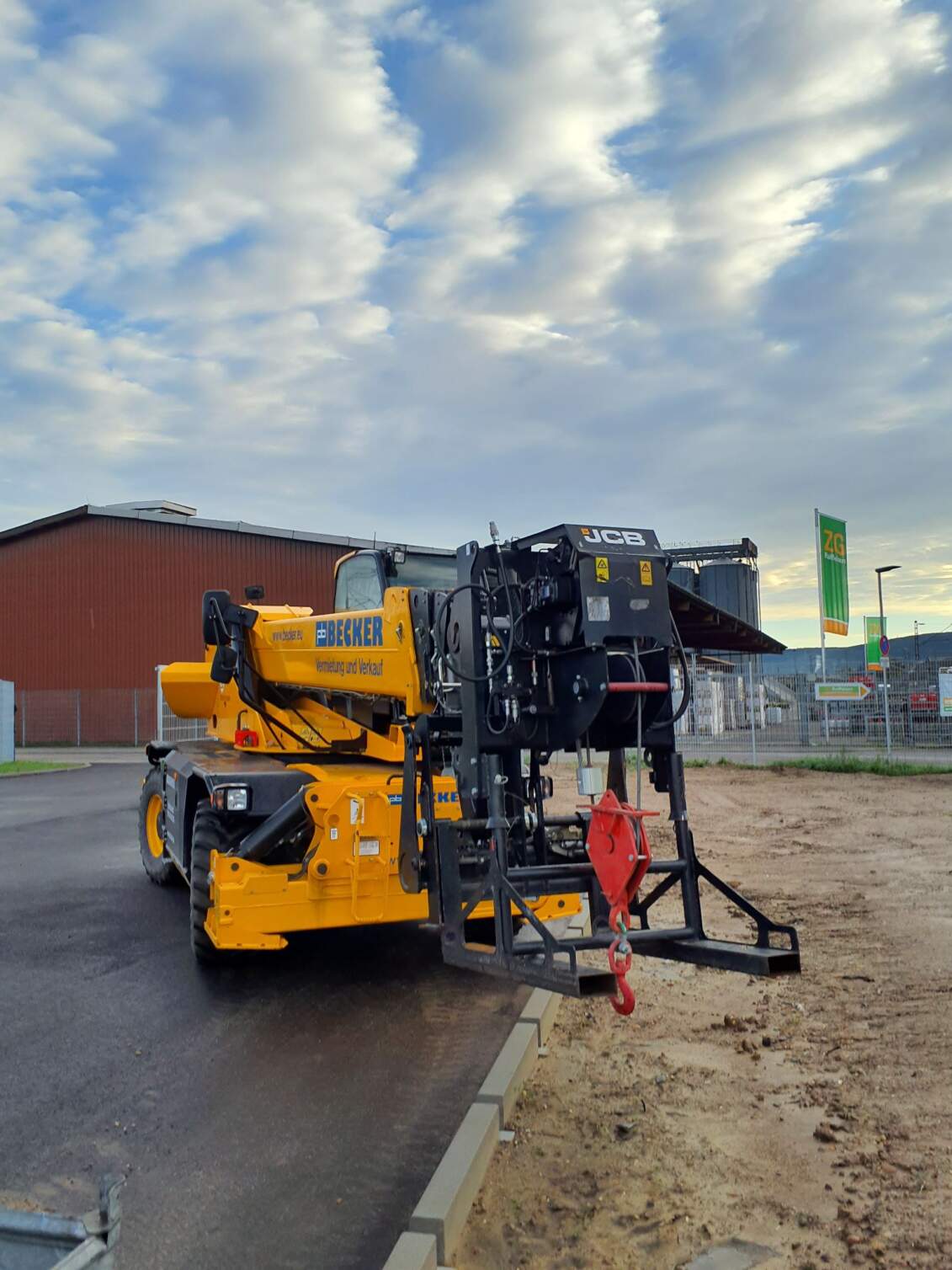 JCB 555P210R (02681) – Bild 8